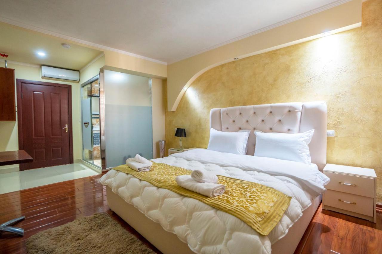 Zobo Hotel Shkodër 外观 照片